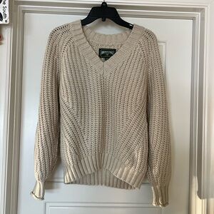 American Eagle Outfitters Women's Beige V-Neck Sweater